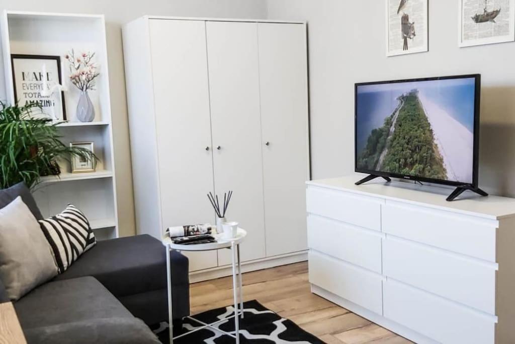 Bezagenta Mozart6 Studio Easy Access To City Wifi Warszawa Exteriör bild